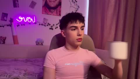 Snapshot of hiidear chatting on 02/25/26, 12:26 twinkvadusha online show from 02/25/26, 12:26