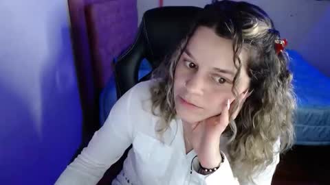 Tatiana online show from 09/22/25, 02:57