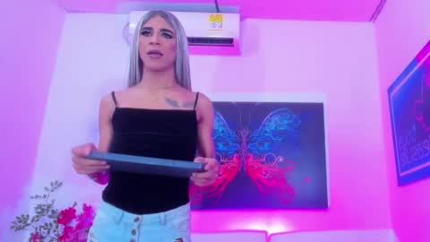 hilari_sweet online show from 04/21/26, 05:36