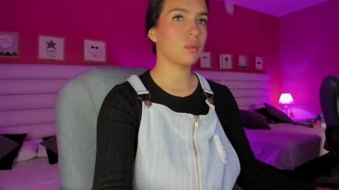 hilary_tailor online show from 09/12/25, 10:59