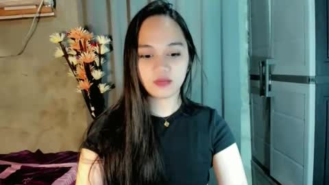 hilarymolly online show from 03/11/26, 01:44