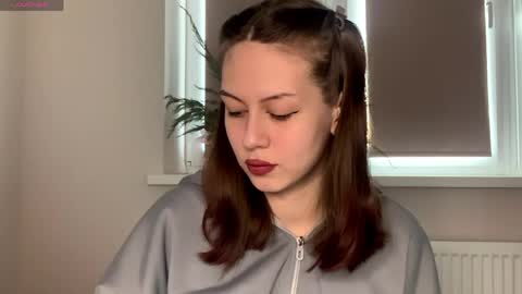 Hi Im Elizabeth online show from 04/10/26, 08:52