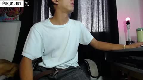 Snapshot of hill_and_jack chatting on 11/04/25, 07:46 Hill and Jack online show from 11/04/25, 07:46