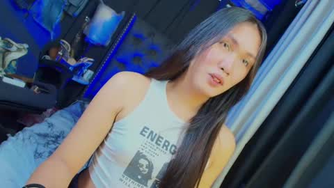 yuricah online show from 01/28/25, 04:50