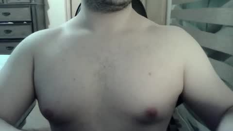 Snapshot of himbo_fox chatting on 08/06/26, 03:30 Himbo fox online show from 08/06/26, 03:30
