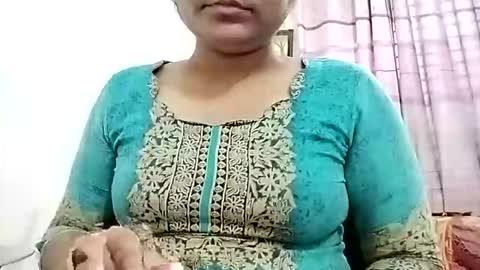 himuhimu22 online show from 01/12/26, 01:00