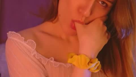 Hina online show from 01/09/25, 05:11