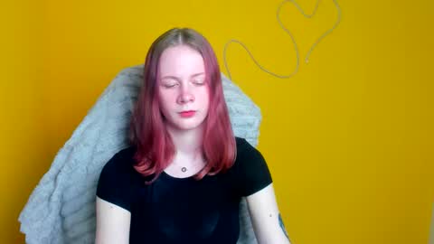 Hinata online show from 03/27/26, 12:16