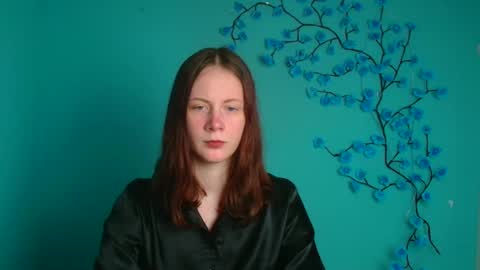 Hinata online show from 04/10/26, 11:26