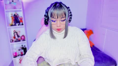 Hinata online show from 02/04/25, 04:05