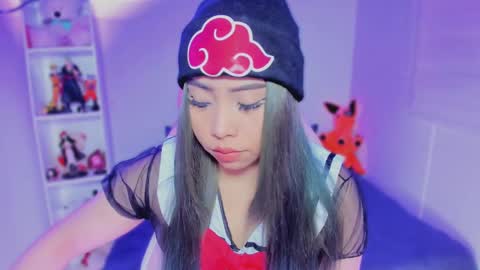 Hinata online show from 02/19/25, 06:11