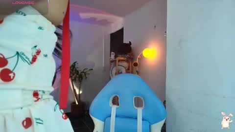 hinata online show from 02/25/26, 08:51