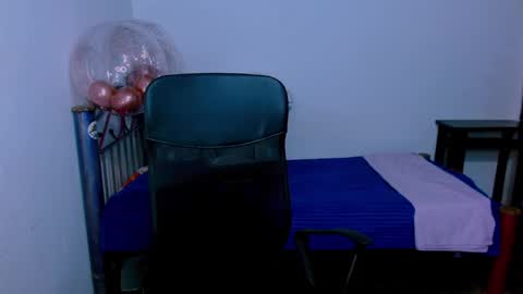      0600AM-1100AM - online show from 12/17/25, 05:13