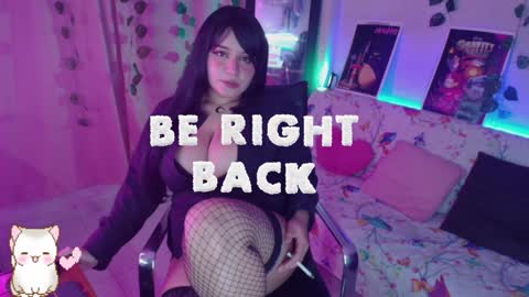 Snapshot of hinata_te3n chatting on 01/18/25, 10:28 violet moon online show from 01/18/25, 10:28