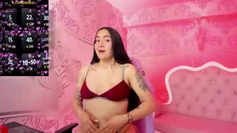 hinatta1_ online show from 07/07/26, 07:51