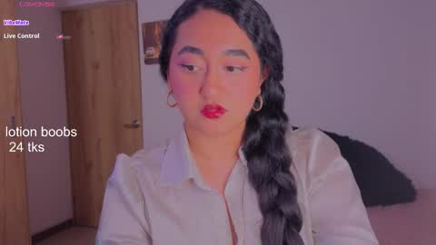 Next stream saturday night  online show from 11/23/25, 05:51