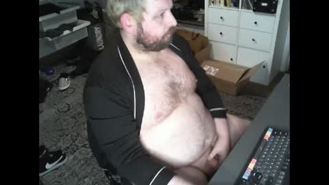 hipguy91 online show from 03/09/25, 05:22