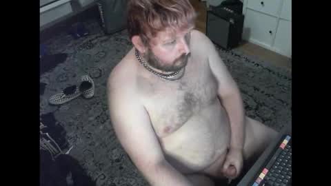 hipguy91 online show from 11/05/25, 05:40