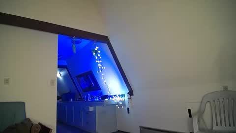 Snapshot of hippiezen chatting on 03/11/25, 07:37 Hippie Jijm online show from 03/11/25, 07:37