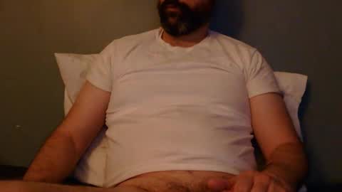 Snapshot of hippopotamus7 chatting on 05/18/26, 02:18 hippopotamus7 online show from 05/18/26, 02:18
