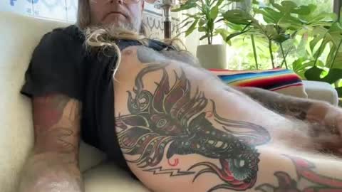 Snapshot of hippybiker chatting on 07/16/26, 02:56 hippybiker online show from 07/16/26, 02:56