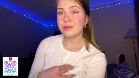 I am Amy ntmu Lets hit 10 Thumbs Up together online show from 03/20/26, 04:12