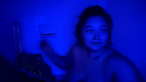 hiscommandherstage online show from 02/08/26, 05:05