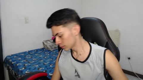 Hisokax online show from 04/22/26, 02:47