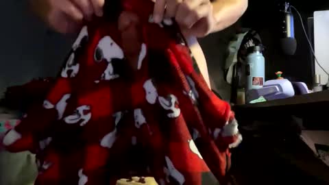 Snapshot of hispanicguy10 chatting on 11/22/25, 05:06 hispanicguy10 online show from 11/22/25, 05:06