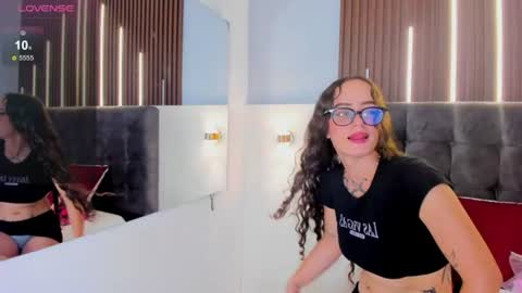 Snapshot of hitana_tattoo chatting on 06/10/26, 05:45 .. HITANA .. online show from 06/10/26, 05:45