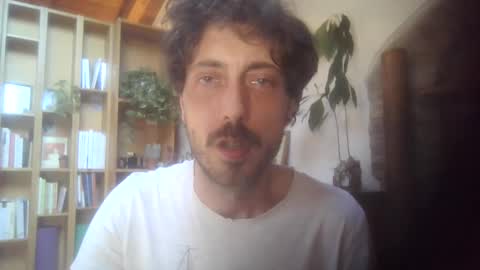 hitmenoww online show from 05/21/26, 02:46