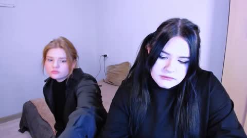 Dina online show from 11/07/25, 08:03