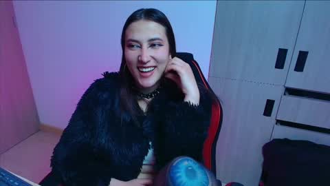 Snapshot of hitomi_arata chatting on 04/21/26, 02:51 Hitomi Arata online show from 04/21/26, 02:51