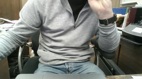 Snapshot of hnic9999 chatting on 12/11/24, 10:16 Nick online show from 12/11/24, 10:16