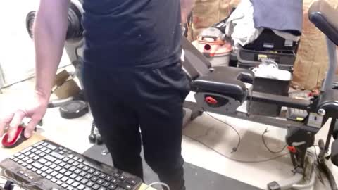 Snapshot of hnic9999 chatting on 02/17/26, 12:45 Nick online show from 02/17/26, 12:45