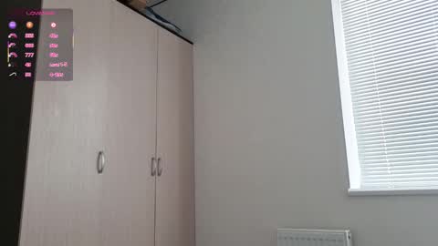 Sofia online show from 01/17/26, 12:10