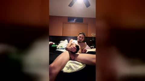 hoeskii online show from 03/20/26, 06:51
