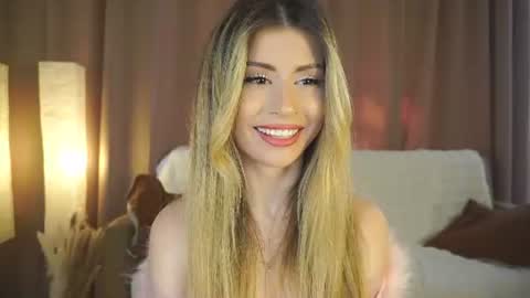 Moni Monica online show from 07/08/26, 08:08