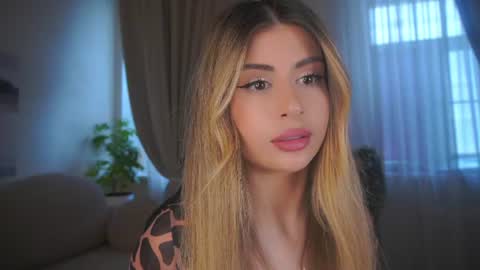 Moni Monica online show from 07/23/26, 08:12