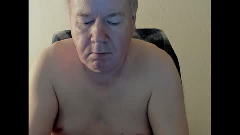 Holger online show from 10/10/25, 03:11