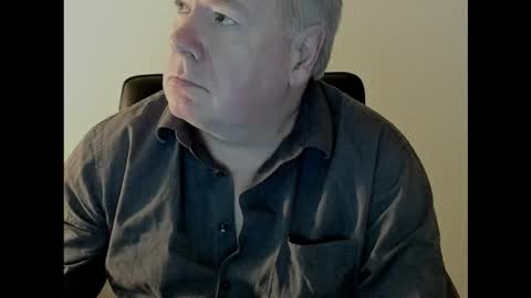 Holger online show from 10/29/25, 10:50