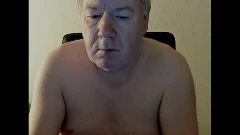 Holger online show from 11/03/25, 04:03