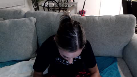 Holi Hurricane online show from 01/06/25, 03:20