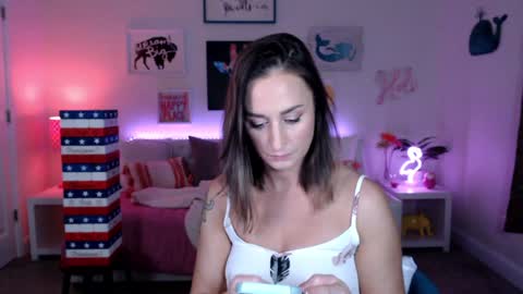 Holi Hurricane online show from 03/01/26, 04:58