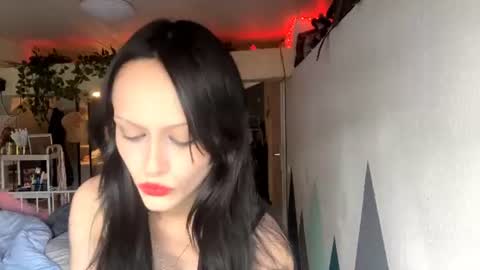 Ava online show from 06/11/26, 04:27