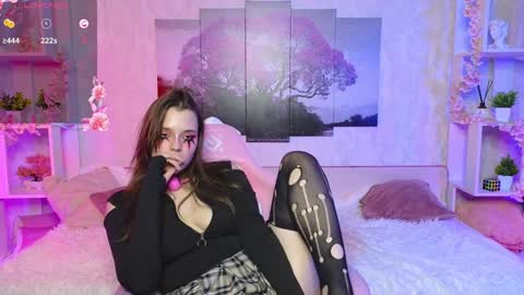 Lux online show from 12/05/24, 11:18