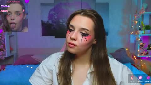 Lux online show from 03/06/25, 12:21