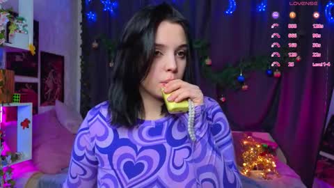 Lux online show from 12/02/25, 05:08