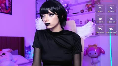Holli online show from 05/22/26, 12:11