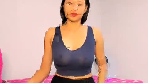 holly... online show from 06/12/26, 04:06